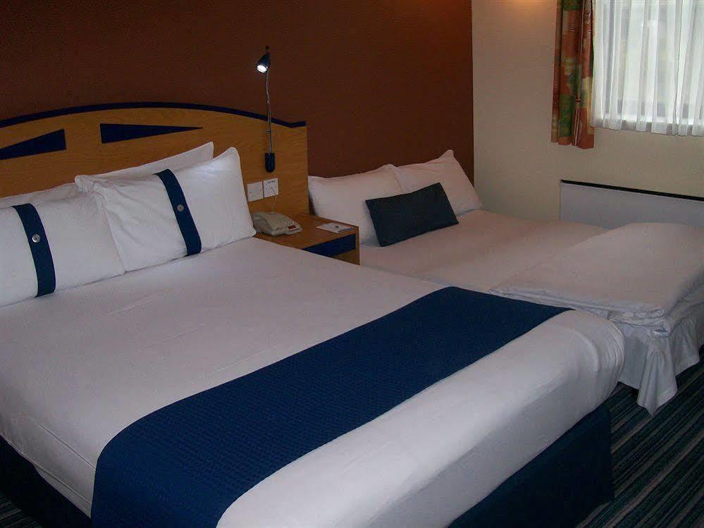 Holiday Inn Express Birmingham - Castle Bromwich, An Ihg Hotel Εξωτερικό φωτογραφία