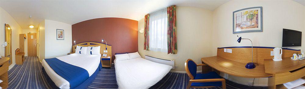 Holiday Inn Express Birmingham - Castle Bromwich, An Ihg Hotel Εξωτερικό φωτογραφία
